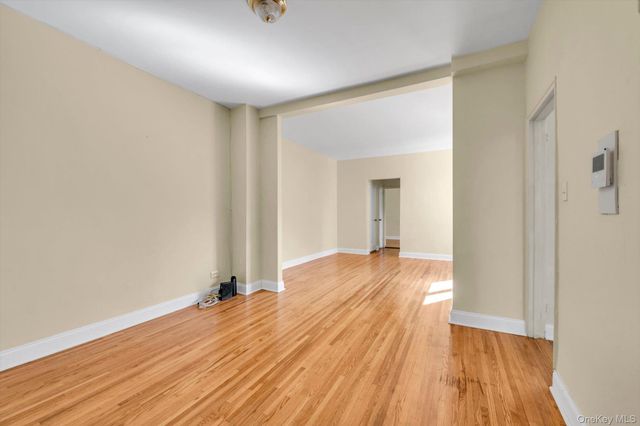 112-25 34 Avenue H, East Elmhurst, NY 11368