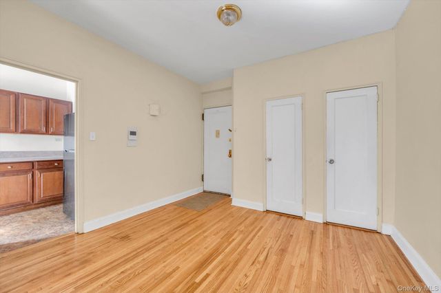 112-25 34 Avenue H, East Elmhurst, NY 11368