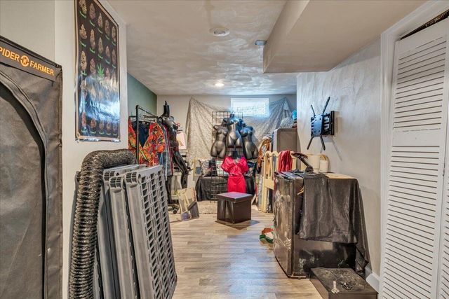 212 Nancy DR, Roanoke, VA 24017