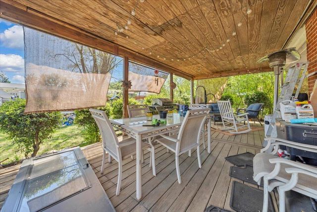 212 Nancy DR, Roanoke, VA 24017