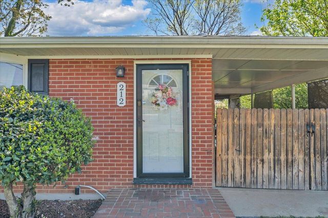 212 Nancy DR, Roanoke, VA 24017