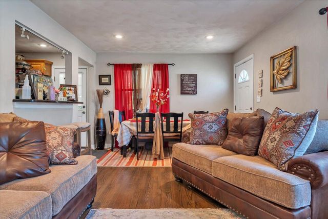 212 Nancy DR, Roanoke, VA 24017