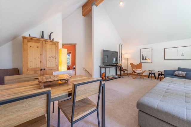 50638 Hemlock Court, Soda Springs, CA 95728