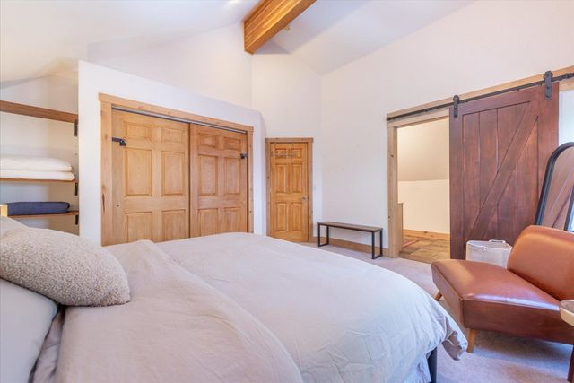 50638 Hemlock Court, Soda Springs, CA 95728