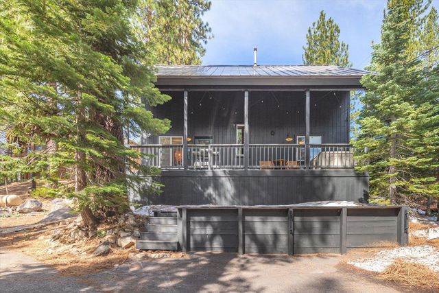 50638 Hemlock Court, Soda Springs, CA 95728