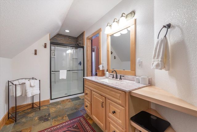 50638 Hemlock Court, Soda Springs, CA 95728