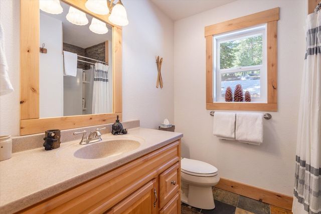 50638 Hemlock Court, Soda Springs, CA 95728