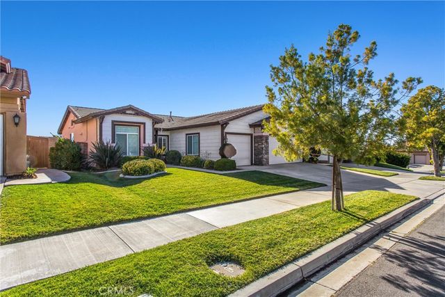 11615 Deerfield, Yucaipa, CA 92399