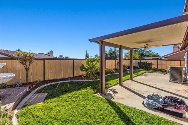 11615 Deerfield, Yucaipa, CA 92399