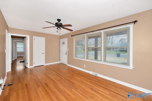 514 Warner Street NW, Huntsville, AL 35805