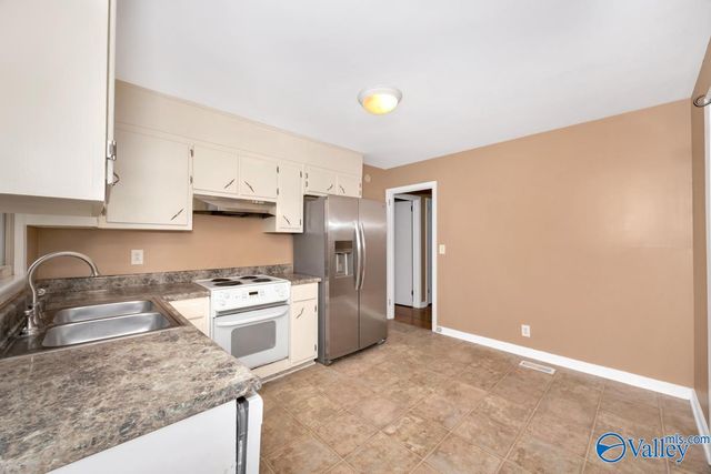 514 Warner Street NW, Huntsville, AL 35805