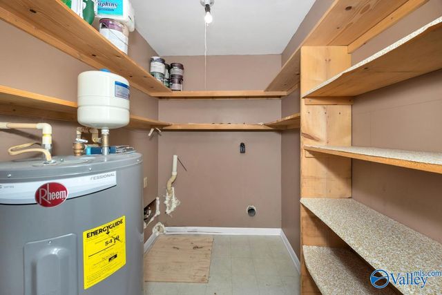 514 Warner Street NW, Huntsville, AL 35805