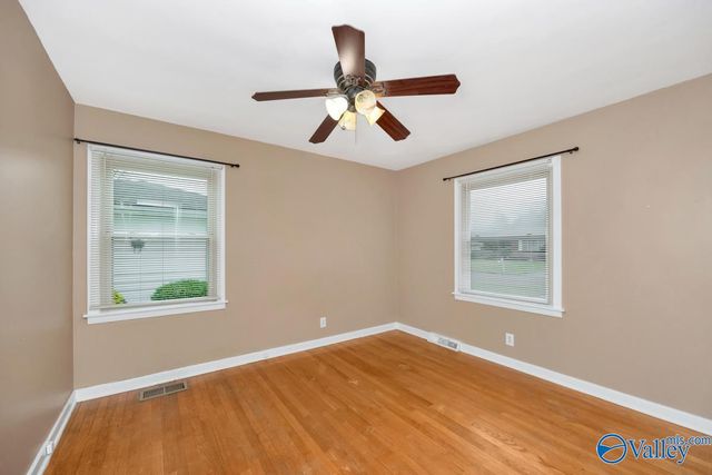 514 Warner Street NW, Huntsville, AL 35805