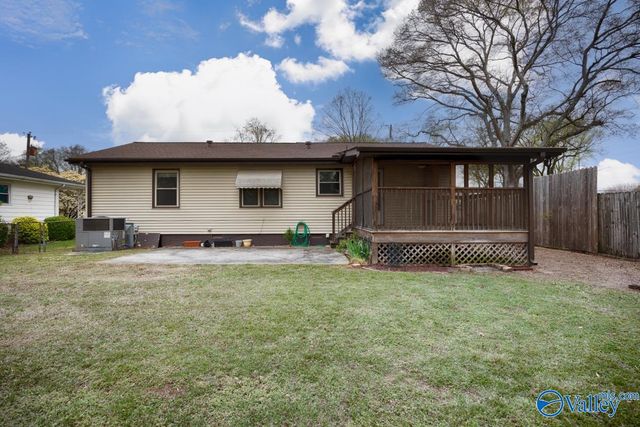 514 Warner Street NW, Huntsville, AL 35805