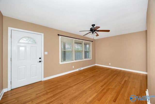 514 Warner Street NW, Huntsville, AL 35805