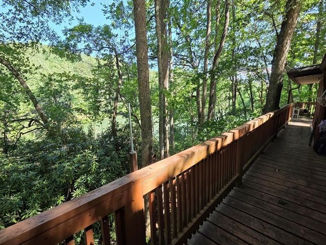 198 Old Dogwood Drive, Murphy, NC 28906