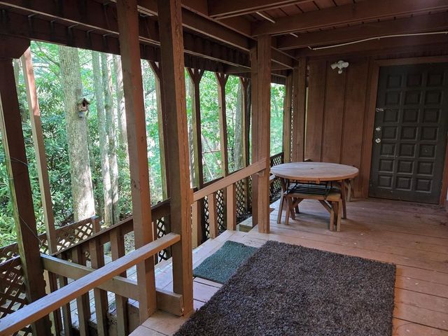 198 Old Dogwood Drive, Murphy, NC 28906