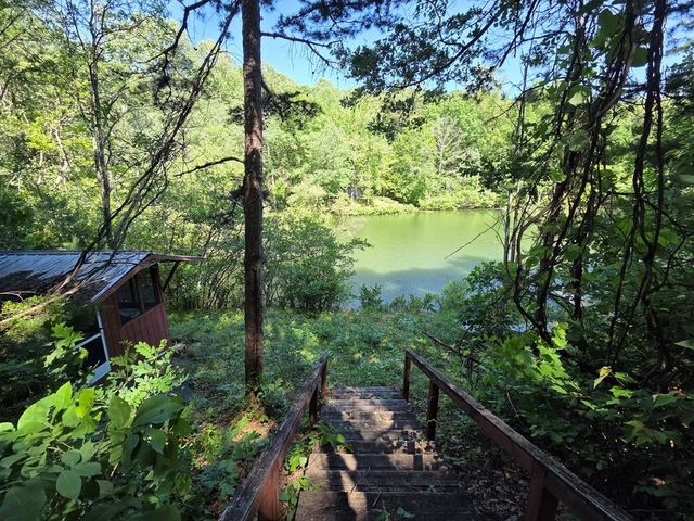 198 Old Dogwood Drive, Murphy, NC 28906