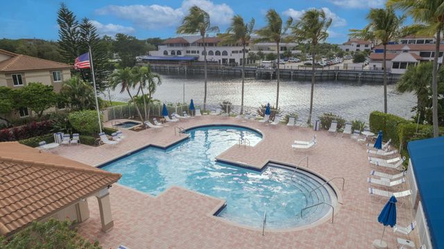6595 VIA REGINA, Boca Raton, FL 33433