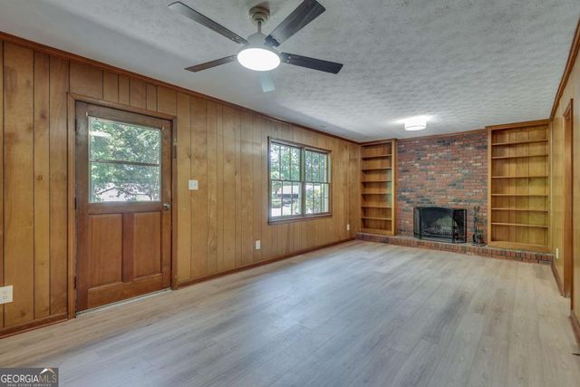 4788 Darlene Way, Tucker, GA 30084