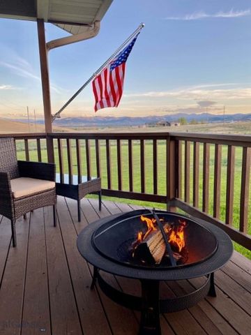 1910 No Creek Court, Helena, MT 59602