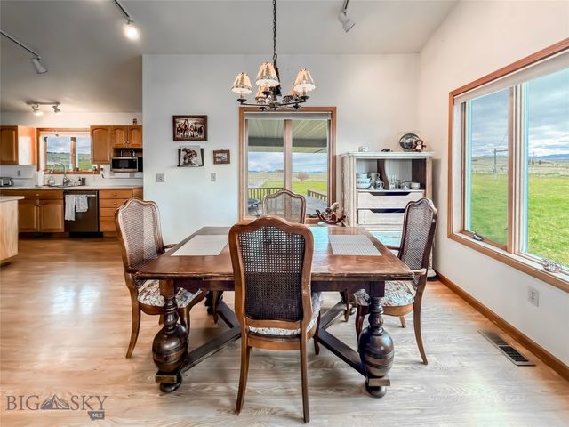 1910 No Creek Court, Helena, MT 59602
