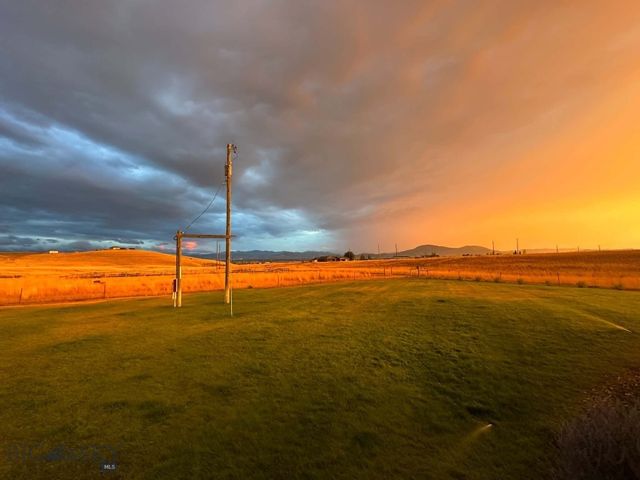 1910 No Creek Court, Helena, MT 59602