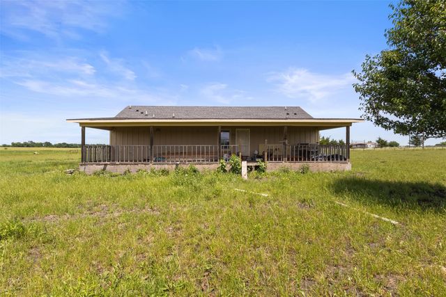 2791 Farm Road 2068, Klondike, TX 75448