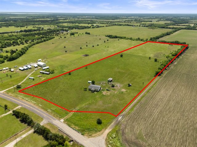 2791 Farm Road 2068, Klondike, TX 75448