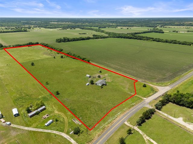2791 Farm Road 2068, Klondike, TX 75448