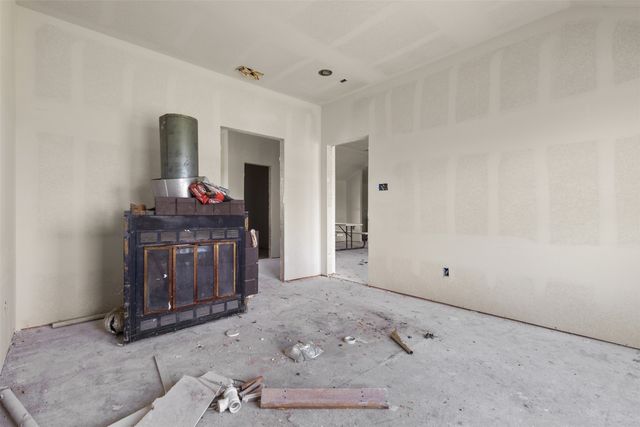 2791 Farm Road 2068, Klondike, TX 75448