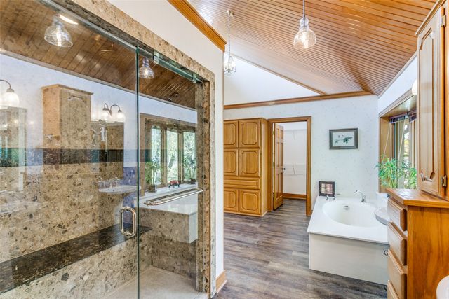 1557 Latigo Hills Road, Bartonville, TX 75022