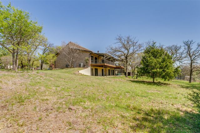 1557 Latigo Hills Road, Bartonville, TX 75022