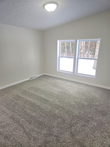 2580 22 Mile Road, Kent City, MI 49330