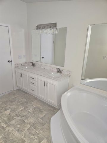 2580 22 Mile Road, Kent City, MI 49330