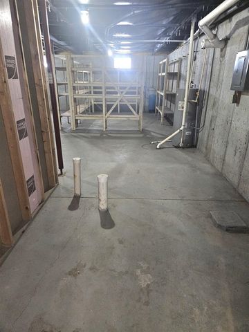 2580 22 Mile Road, Kent City, MI 49330