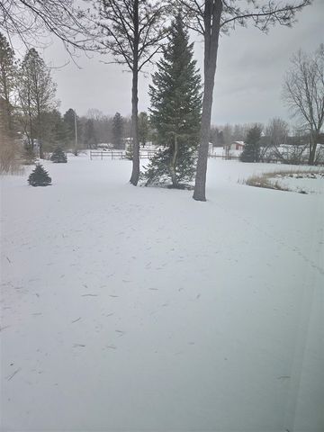 2580 22 Mile Road, Kent City, MI 49330