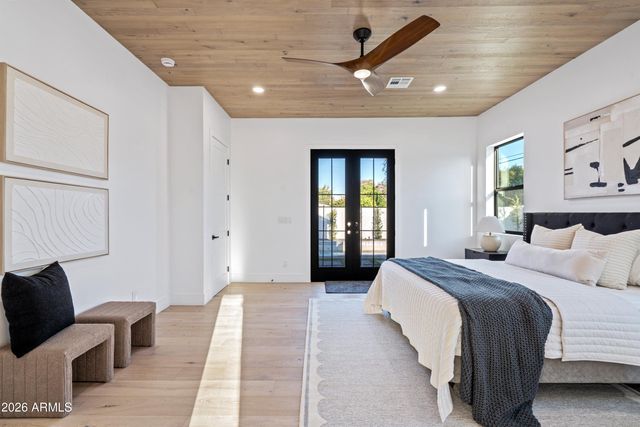 4107 E AVALON Drive, Phoenix, AZ 85018