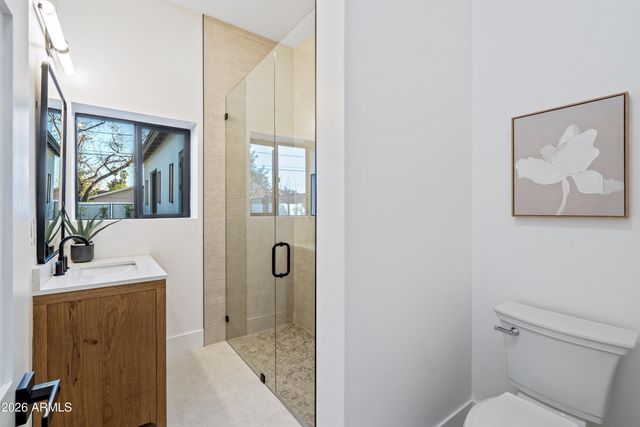 4107 E AVALON Drive, Phoenix, AZ 85018