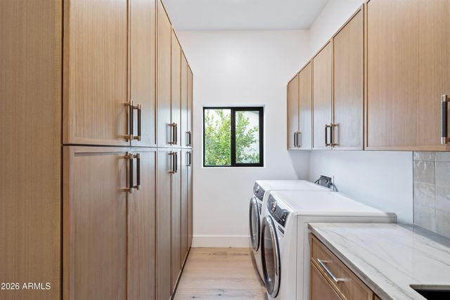 4107 E AVALON Drive, Phoenix, AZ 85018