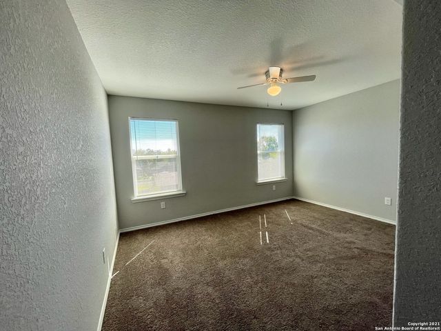 6922 Crestway Rd Unit 4, San Antonio, TX 78239