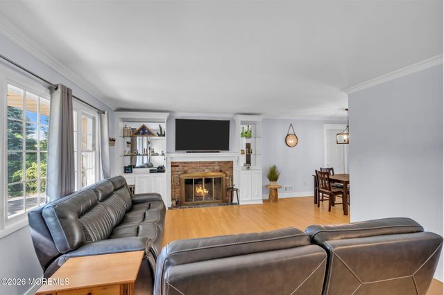 424 Cornell Drive, Brick, NJ 08723