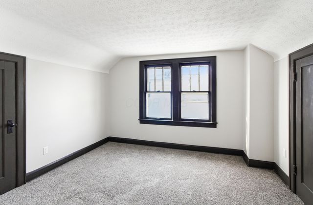 2741 Ridge Avenue, Columbus, OH 43204