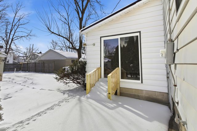 2741 Ridge Avenue, Columbus, OH 43204