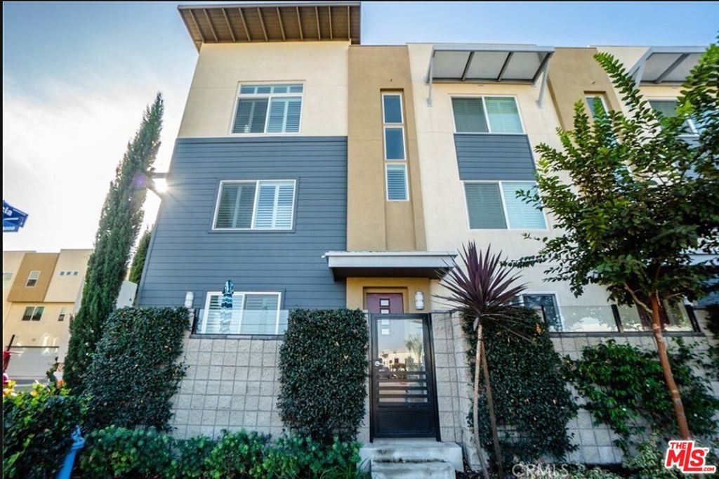 5795 S Acacia Lane, Lakewood, CA 90712 — photo 2