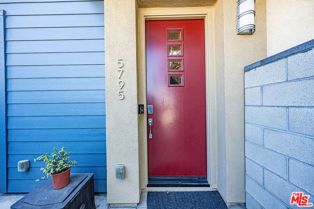 5795 S Acacia Lane, Lakewood, CA 90712 — photo 4