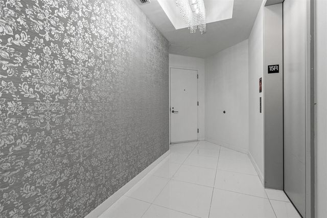 851 NE 1st Ave 1506, Miami, FL 33132