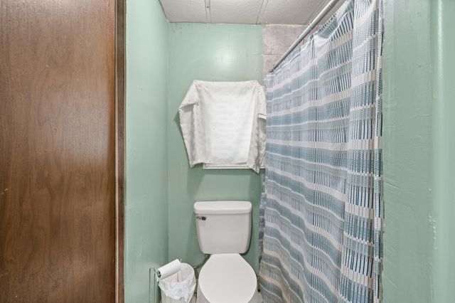 1103 Pinecroft Avenue, Medford, OR 97501