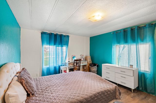 1103 Pinecroft Avenue, Medford, OR 97501