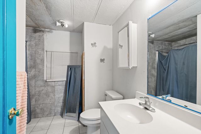 1103 Pinecroft Avenue, Medford, OR 97501